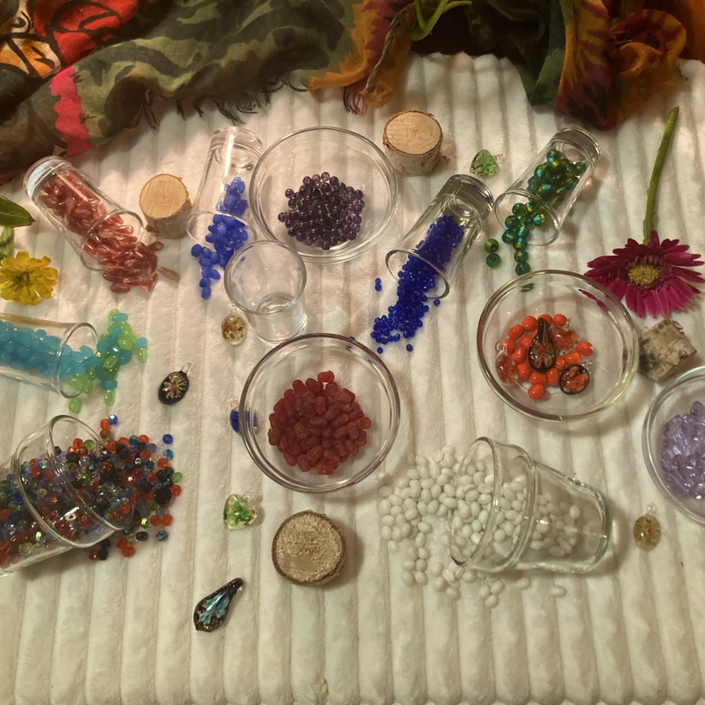 1500 plus beads for jewelry making!